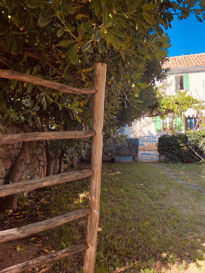 Maja Stone House Villa Kornić Kültér fotó